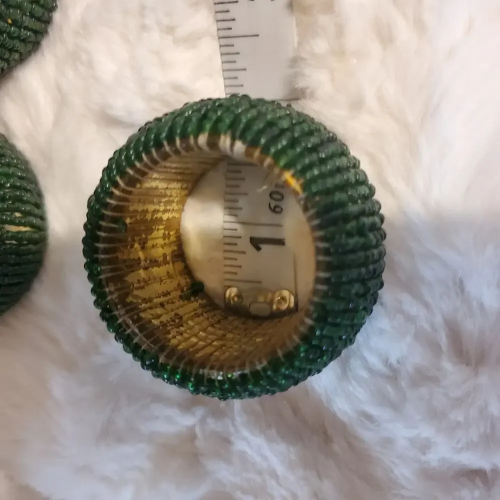 Pier 1 Set of 4 Beaded Green Napkin Rings / Holder